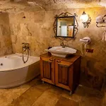 Castlee Cave Cappadocia * نفسهير