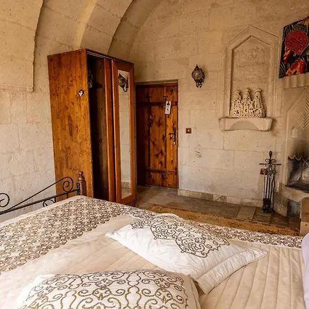 Castlee Cave Cappadocia