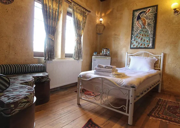 Castlee Cave Cappadocia * Nevşehir