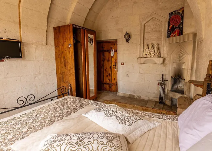 Castlee Cave Cappadocia