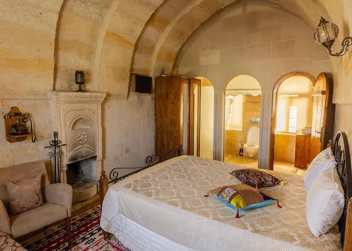 Castlee Cave Cappadocia * Nevşehir