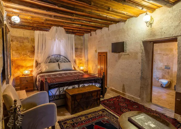 Castlee Cave Cappadocia Nevşehir