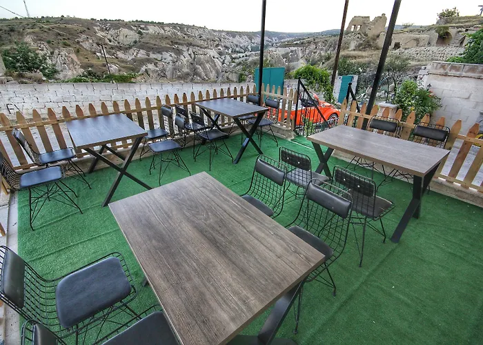 Castlee Cave Cappadocia * Nevşehir