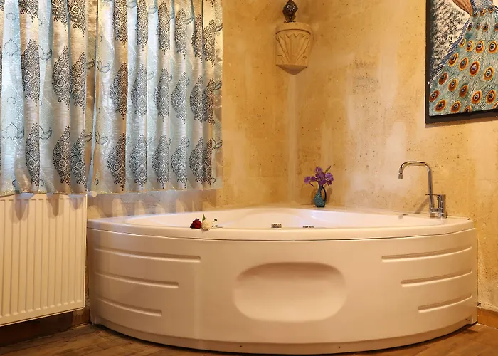 Castlee Cave Cappadocia Nevşehir